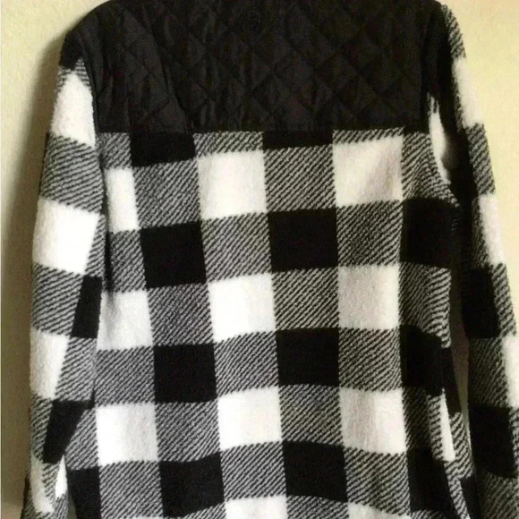 Magellan Quilted Sherpa  Mix Media Gorpcore Pullover Buffalo Check Black White L - Picture 6 of 9
